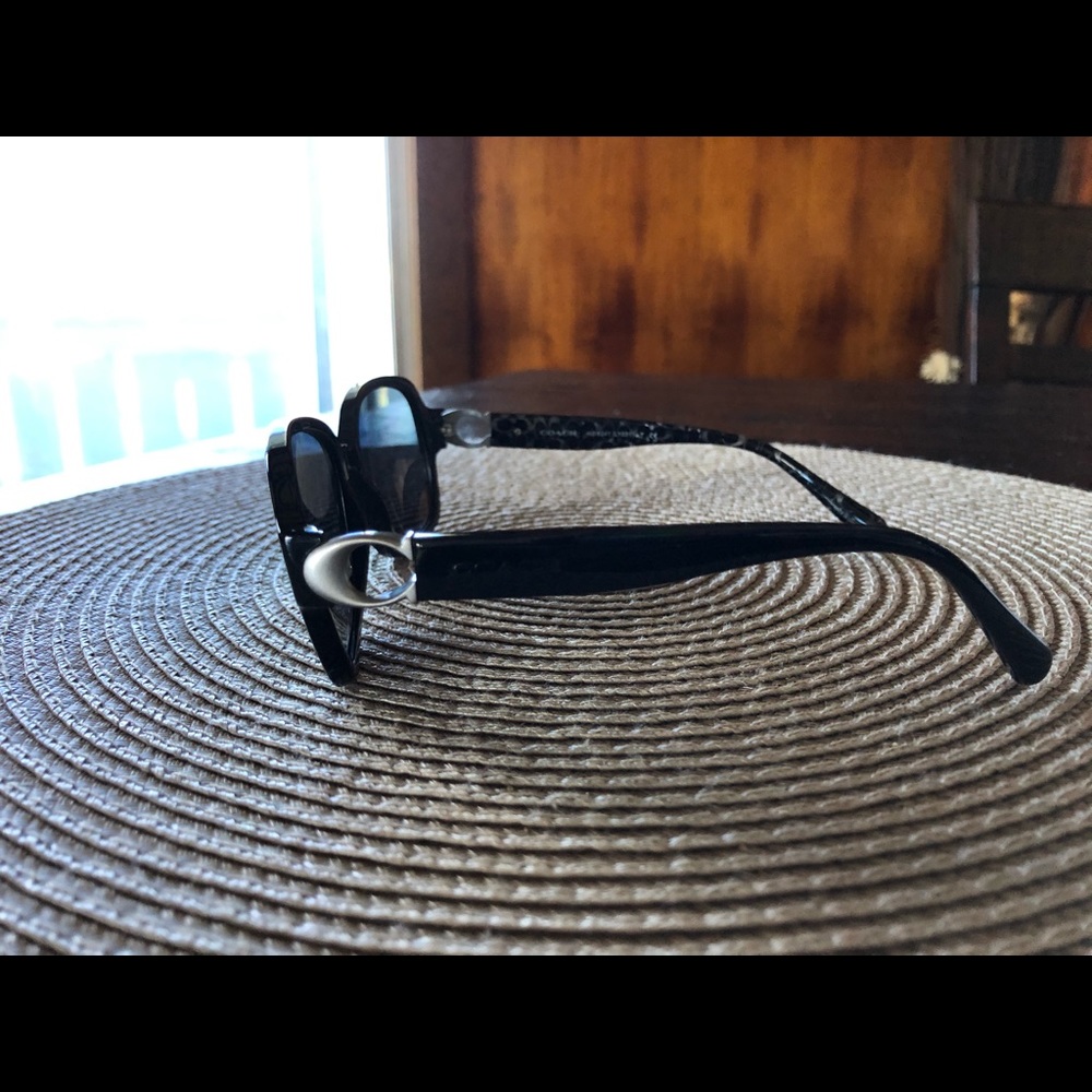 Coach Sunglasses - Picture 4 of 7